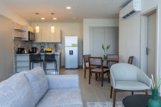 Apartment in Ciudad de Panamá - Business Condo Suite 1BR